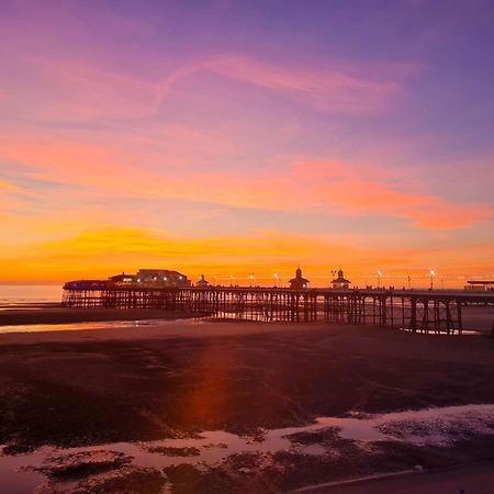 Blackpool - Seaside Vila Quarto foto